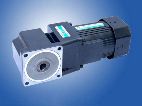 成鋼直角減速電機(jī)